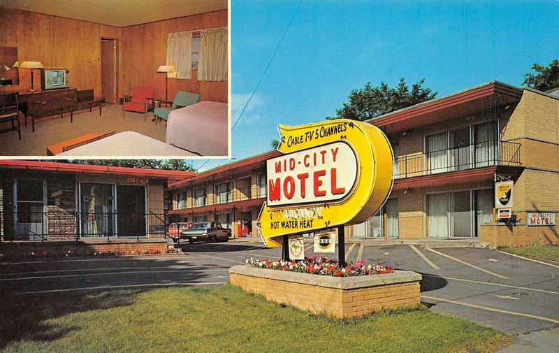 Mid-City Motel - Vintage Postcard (newer photo)